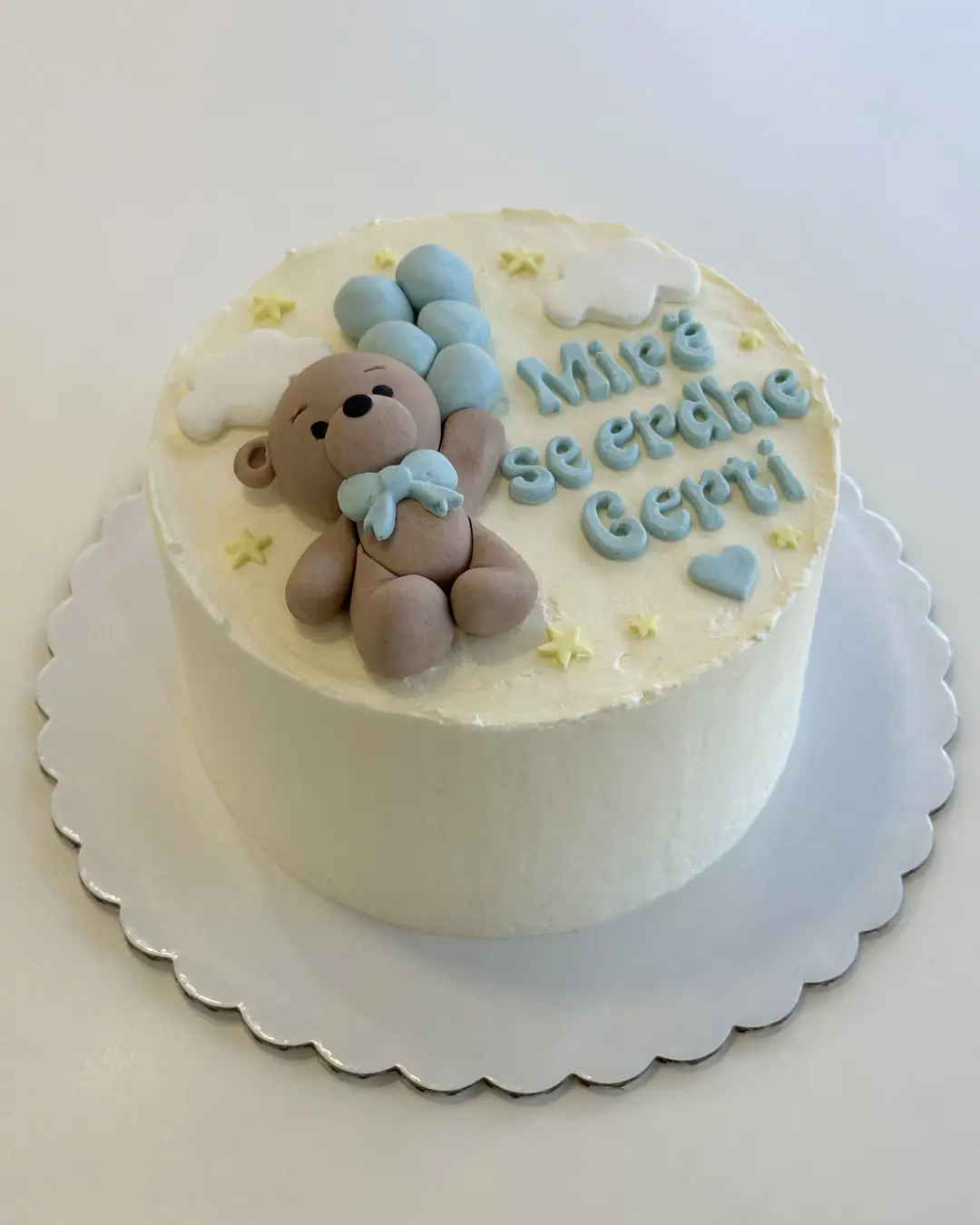 Torte festive pastel, torte me porosi nga Cakes By Vjollca në Prishtinë